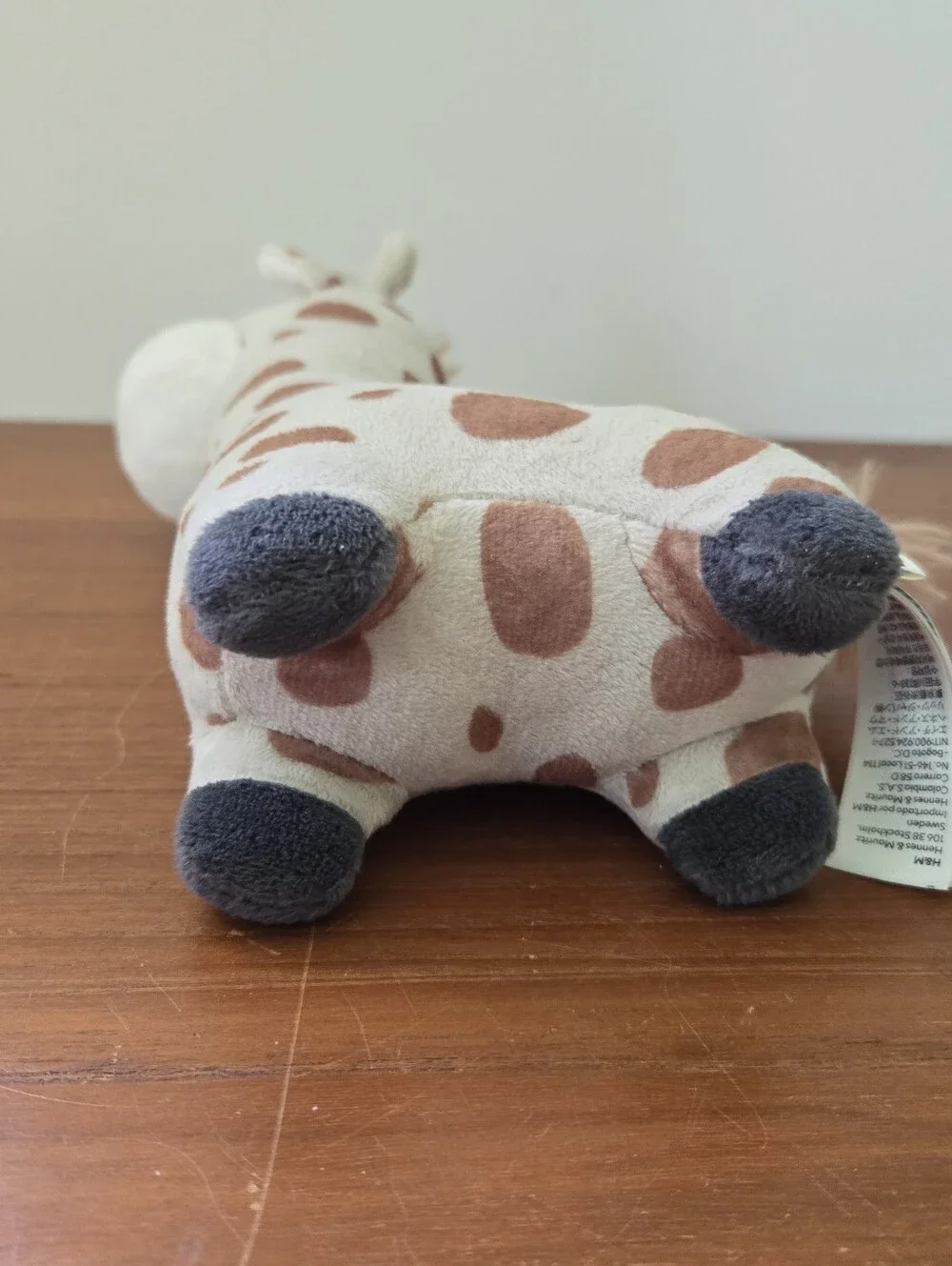 H&M Home Plush Giraffe Stuffed Animal Baby Nursery Stitched Eyes Safari